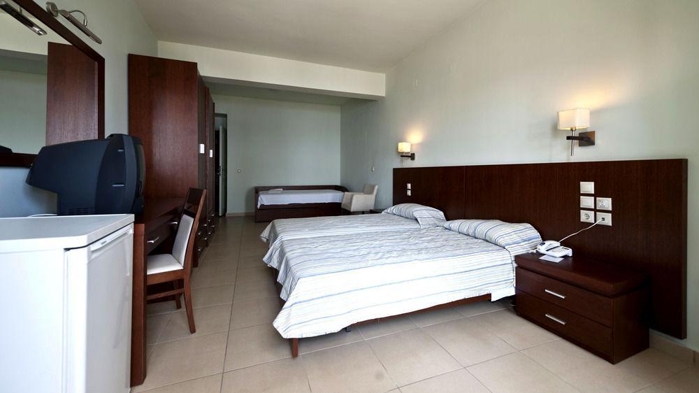 Skiathos Club Hotel & Suites Василиас Экстерьер фото