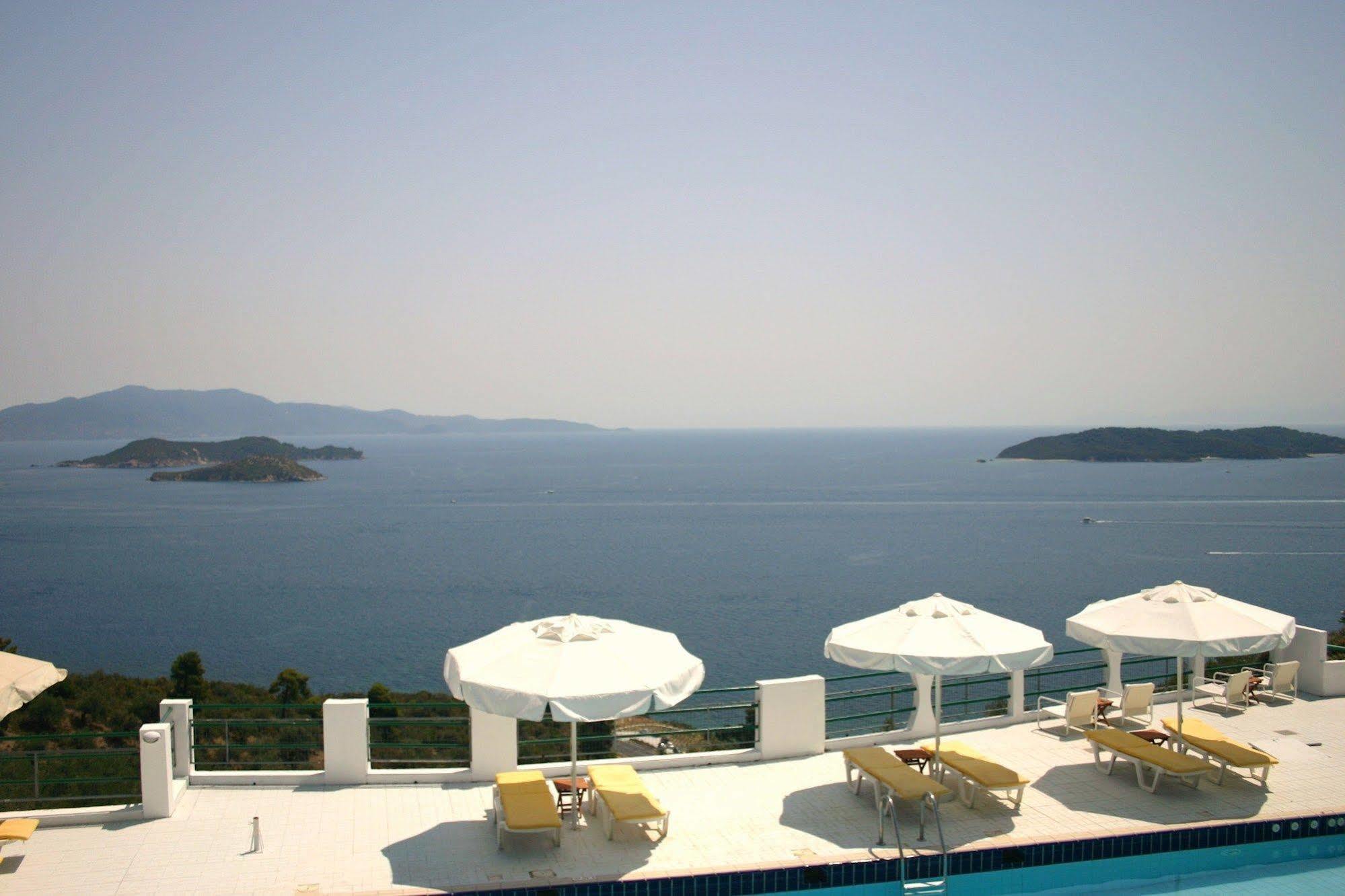 Skiathos Club Hotel & Suites Василиас Экстерьер фото