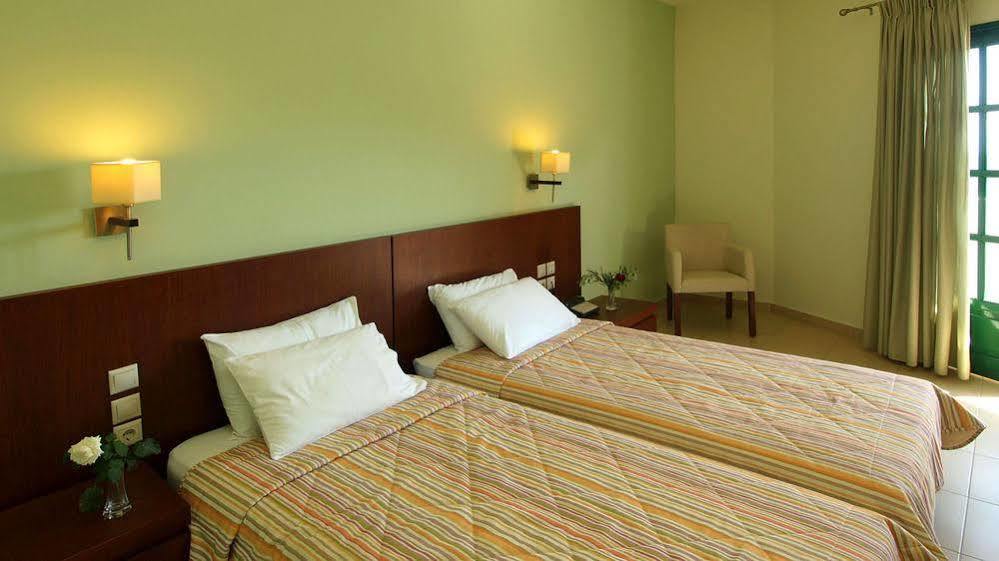 Skiathos Club Hotel & Suites Василиас Экстерьер фото
