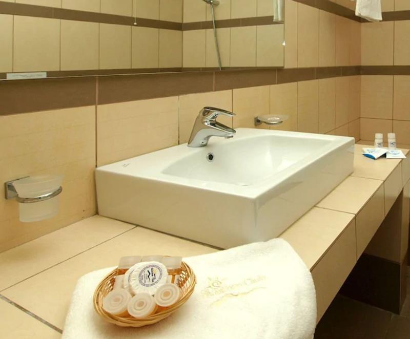 Skiathos Club Hotel & Suites Василиас Экстерьер фото